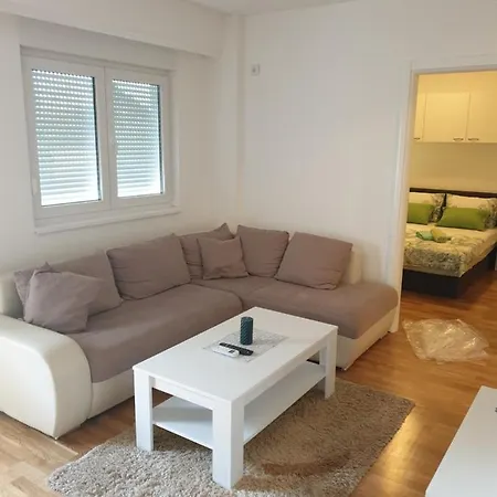 Apartman Boki *